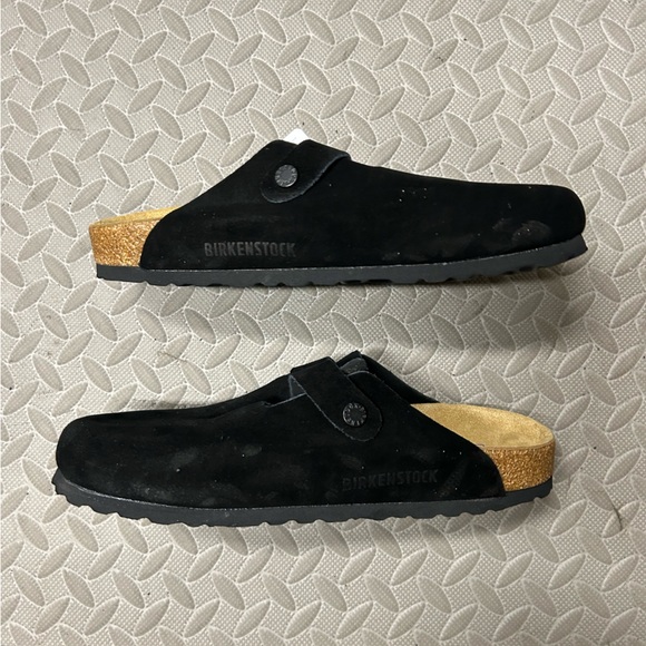 Birkenstock Other - Black Suede Boston Birkenstocks Clogs